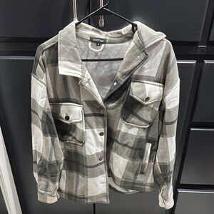 Boohoo Gray Plaid Shirt Jacket